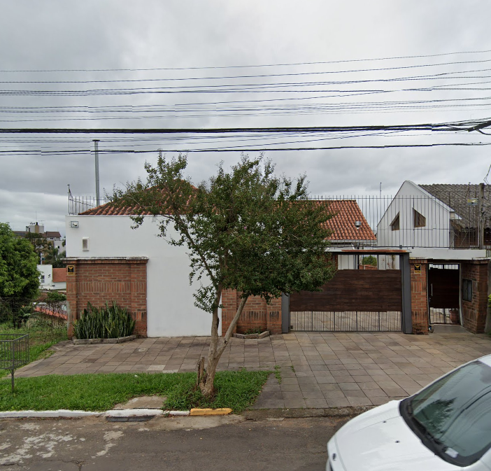 Casa 03 dorm. Morro do Espelho